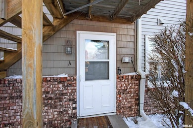 2418 E 51st St unit A, Davenport, IA 52807 - photo 4