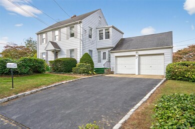 47 10th St, Locust Valley, NY 11560 - photo 2