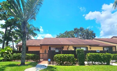1028 Green Pine Blvd unit A, West Palm Beach, FL 33409 - photo 2