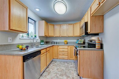 903 E Lincoln Ave, Nampa, ID 83686 - photo 2