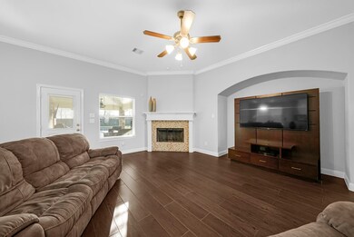 10706 Harry Dr, Needville, TX 77461 - photo 6