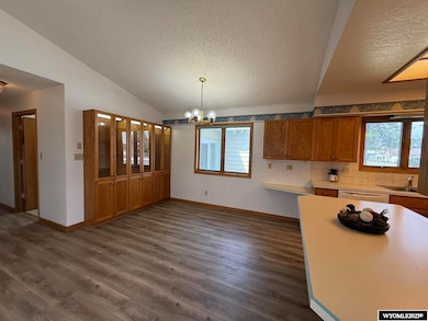 220 N 5th St W, Riverton, WY 82501 - photo 6