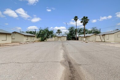 1815 W Sahuaro Dr, Phoenix, AZ 85029 - photo 7