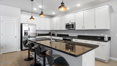 05-Kitchen