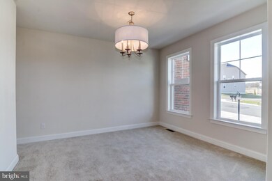 16797 Mill Station Way unit 51, Dumfries, VA 22025 - photo 4