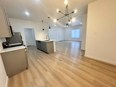 5533 Itasca Unit A dining room-living ro
