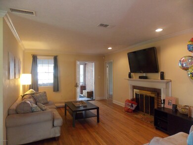 1694 Geraldine Dr, Jacksonville, FL 32205 - photo 7