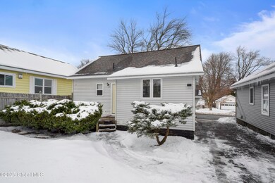 50 Cuthbert St, Schenectady, NY 12302 - photo 3