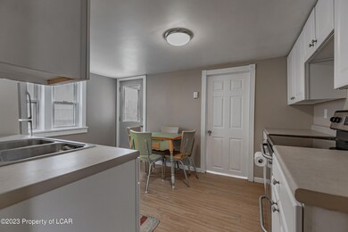 275 Ridge Ave, Dallas, PA 18612 - photo 7