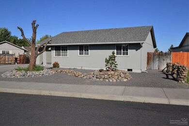 3409 SW Quartz Place, Redmond, OR 97756 - photo 2