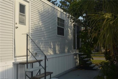 View of home's exterior
