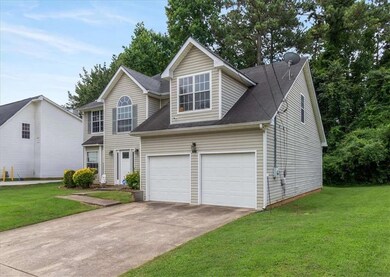 7071 Deshon Hills Ln, Lithonia, GA 30058 - photo 3