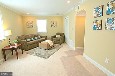2400 Kent Village Dr, Hyattsville, MD 20785 - photo 3