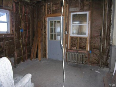 241 W Kline Ave unit 243, Lansford, PA 18232 - photo 4