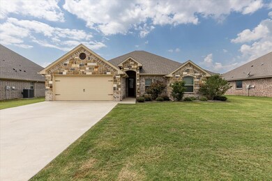 3103 Windcrest Ct, Granbury, TX 76049 - photo 2
