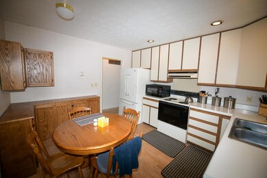 826 Pinehurst Ct, Marysville, OH 43040 - photo 7