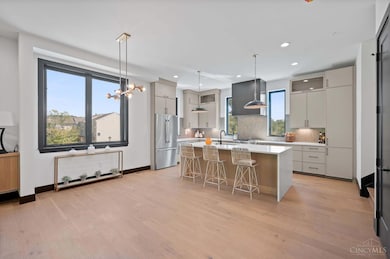 3750 Miami Run, Cincinnati, OH 45227 - photo 7