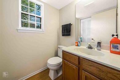 1924 Ozark Pkwy unit 3, Algonquin, IL 60102 - photo 5