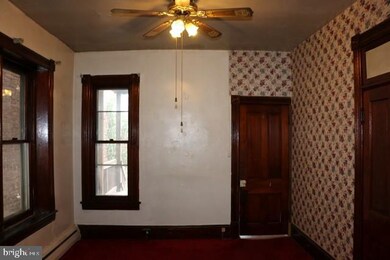 39 East Ave, Hagerstown, MD 21740 - photo 4