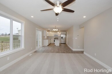 10157Farm Grove