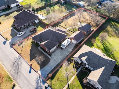 148 Chrissa Dr, Pottsboro, TX 75076 - photo 4