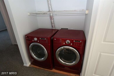 5839 Orchard Hill Ct, Clifton, VA 20124 - photo 4