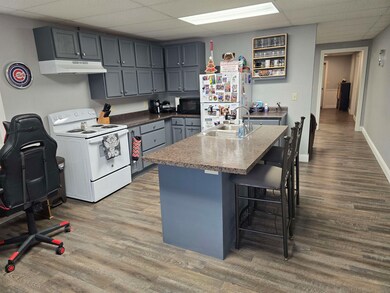 237 W Main St, Dickeyville, WI 53808 - photo 4