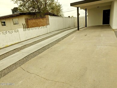 4734 N 49th Ave unit 2B, Phoenix, AZ 85031 - photo 3