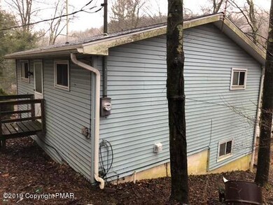 208 Richard Ln, Kunkletown, PA 18058 - photo 2