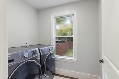 31 Mudge St, Lynn, MA 01902 - photo 6