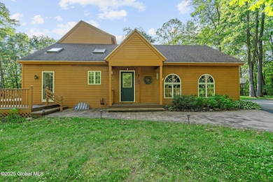 20-web-or-mls-581-rector-rd