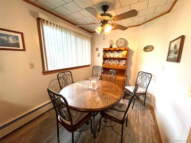 23 Red Barn Rd, Pine Bush, NY 12566 - photo 4