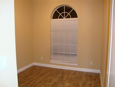 16106 Maplewick Dr, Tomball, TX 77377 - photo 4