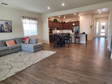 1267 Laurel Dr, Manteca, CA 95336 - photo 6