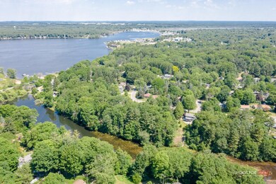 203Pinecrest14Lores