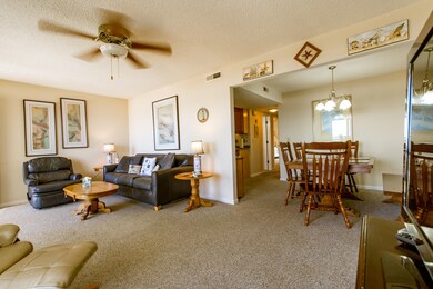 1500 Carolina Beach Ave N. living rm 4