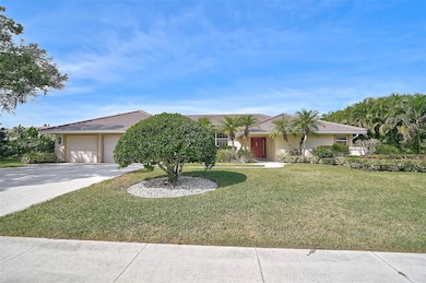 7570 Links Ct, Sarasota, FL 34243 - photo 7