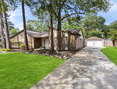 15619 Artoys Dr, Tomball, TX 77377 - photo 3