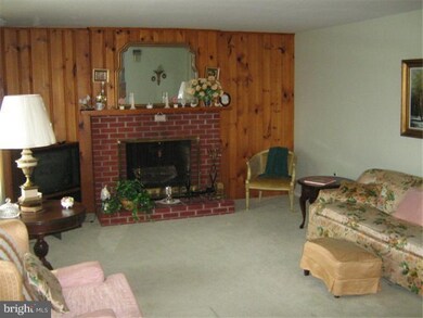 1842 Genesee St, Trenton, NJ 08610 - photo 3