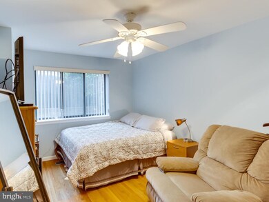 3818B Steppes Ct, Falls Church, VA 22041 - photo 6