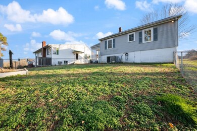 105 Arnold St, Centerville, TN 37033 - photo 5