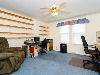 13 Bittersweet Dr, Hendersonville, NC 28792 - photo 7