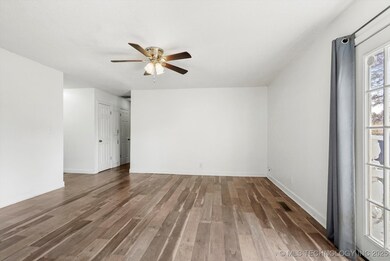 109 E Kent St, Broken Arrow, OK 74012 - photo 7