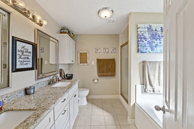 816 Riverside Dr, Alvin, TX 77511 - photo 4