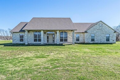 337 Oil Field Rd, Ennis, TX 75119 - photo 3