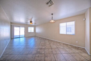 6410WElwood003