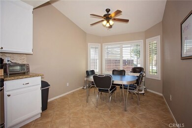 36036 Dresden Ct, Winchester, CA 92596 - photo 5