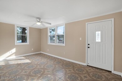 1001 Elm St, Jacksonville, NC 28540 - photo 5