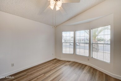 9751 E Flossmoor-5