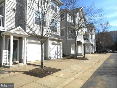 4524 Superior Square unit 4524, Fairfax, VA 22033 - photo 2